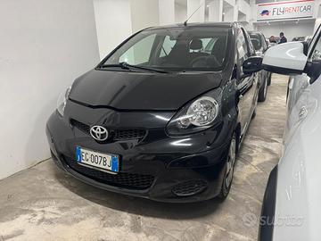 Toyota Aygo 1.0 12V VVT-i 5 porte Now Connect