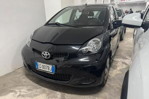 Toyota Aygo 1.0 12V VVT-i 5 porte Now Connect