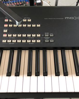 Yamaha MOXF8