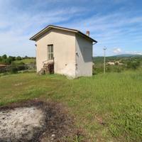 RUSTICO A ROCCA SINIBALDA