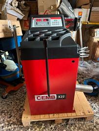 Equilibratrice specifica per ruote moto