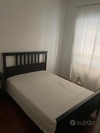 Letto Ikea Hemnes marrone/nero con materasso