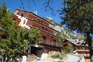 Bilocale panoramico a 300 m dal centro di Claviere