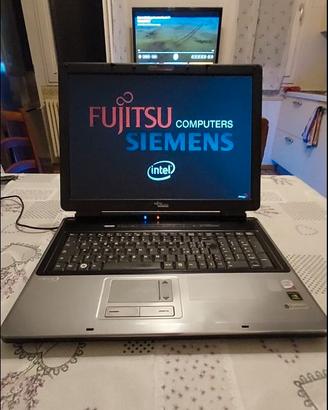Portatile FUJITSU Siemens Amilo Xi 2528 da 17"