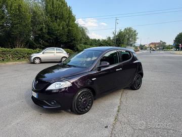 Lancia Ypsilon 1.2 69 CV 5 porte GPL Ecochic Elefa