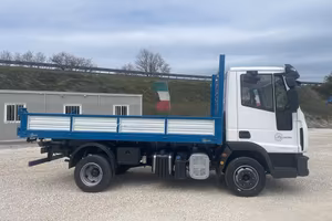 Iveco 75 E 18
