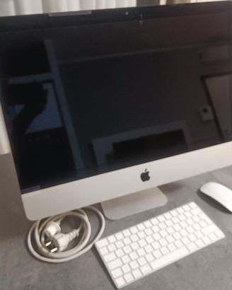 iMac 21,5” Mid 2014 i5 8GB + Tastiera e Mouse BT