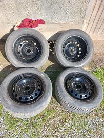 Set gomme Kleber invernali R16 215/60