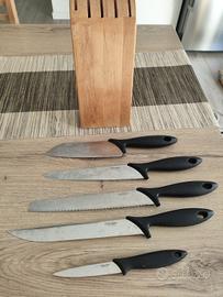 ceppo coltelli Fiskars 