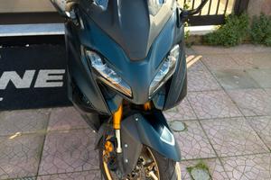 YAMAHA TMAX TECH MAX