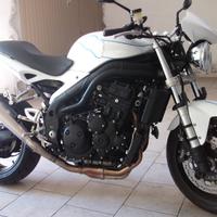 Triumph Speed Triple 955i - 2004