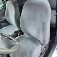 TOYOTA YARIS 2000 - TAPPEZZERIA