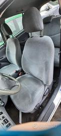 TOYOTA YARIS 2000 - TAPPEZZERIA