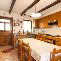 Terratetto in corte senza spese condominiali