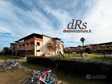 Pisticci marina. Blue Village. Piscina, animazione