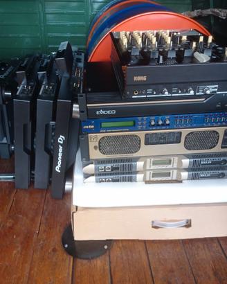 Apparecchiatura audio
