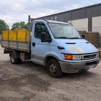 Iveco daily 35c11 Ribaltabile trilaterale