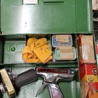 Pistola sparapunti a scoppio