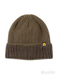 berretto in lana verde scuro