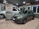 lancia-ypsilon-1-2-benzina-silver-neopatentato