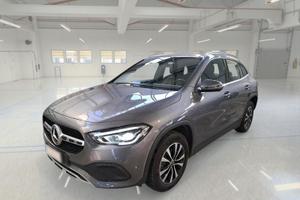 MERCEDES-BENZ GLA 250 AUTOMATIC EQ-POWER BUS EXTRA