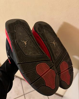 Jordan 4 red thunder