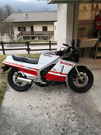 SUZUKI RG 500 RG500 GAMMA