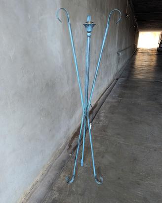 piantana d'arredamento 