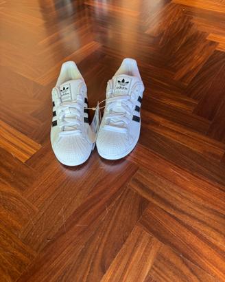 Sassari Adidas Superstar II