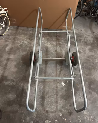 Carrello per trasporto kayak canoe funyak surf