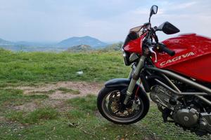 Cagiva Raptor 650
