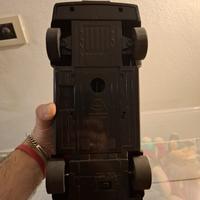 Automobile telecomandata