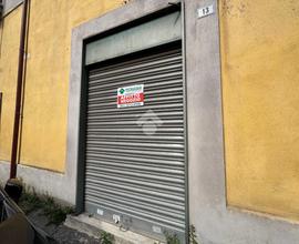 NEGOZIO A FRATTAMAGGIORE
