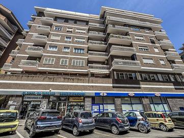 Appartamento di 170 m² con 5 locali a Roma