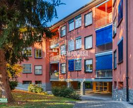 3 LOCALI CON AMPIO SOGGIORNO E BALCONE