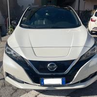 Nissan LEAF TEKNA FULL OPTIONAL 40kWh 150cv