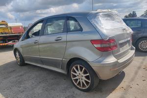 Mercedes-benz classe b w245 b 200 cdi ricambi-