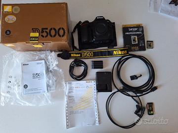 Nikon D500 kit con 16-80 e flash SB-8000