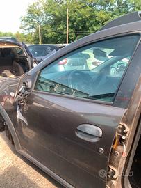 PORTIERA ANTERIORE SINISTRA DACIA SANDERO STEPWAY 