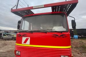 Bisarca 11 metri capienza 5/6 auto solo 250.000 km