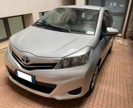 Toyota Yaris 1.4 D-4D 5 porte Active FINANZIABILE 