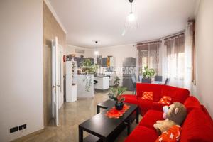 Appartamento di ampie metrature con terrazzo