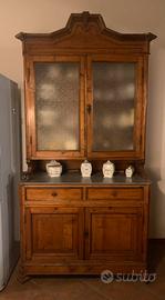 Credenza antica rustica