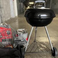 Barbecue WEBER nuovo