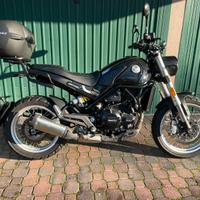 Benelli Leoncino Trail 500