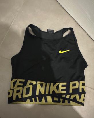 top Nike pro tg Xs usato nero palestra