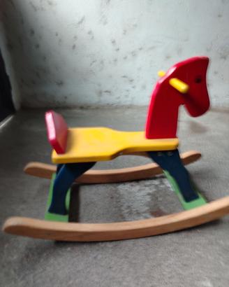 Cavallino dondolo
