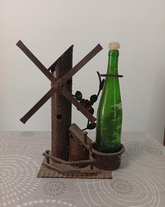 portabottiglie in metallo decorativo 