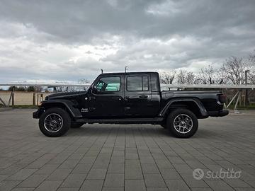 Jeep Gladiator overland 3.0 v6 diesel