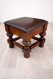 Sgabello in legno massello